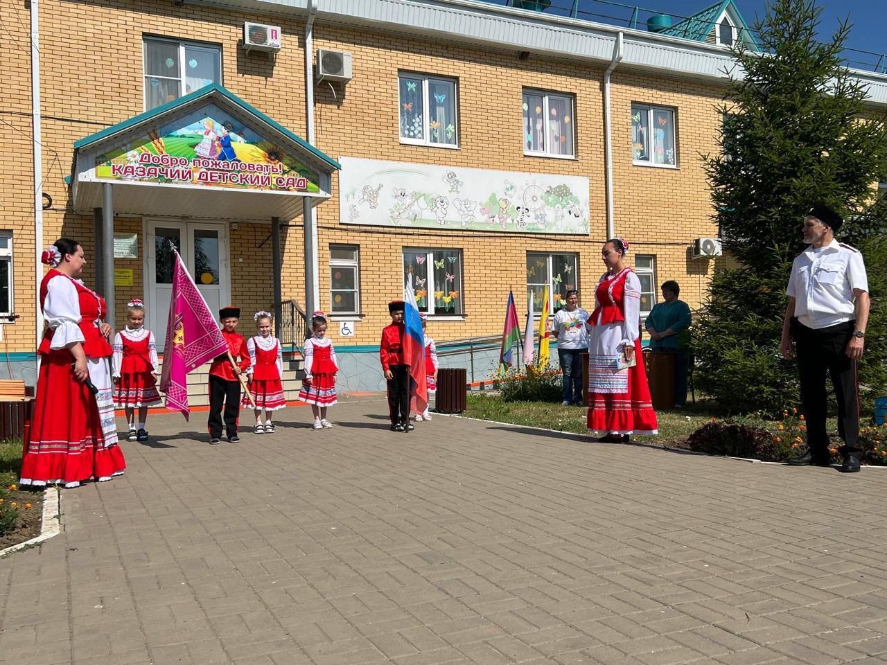 В Павловском районе прошел муниципальный фестиваль «Казачьему роду — нет  переводу» - Союз казачьей молодежи Кубани!